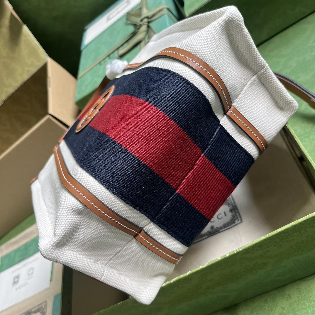Gucci Mini Interlocking G Tote Bag (22.5x 18.5x 11cm) - 
