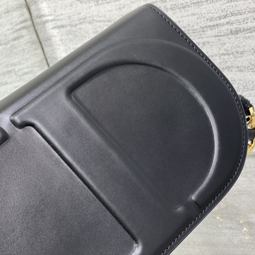 Dior CD Signature Bag With Strap - 