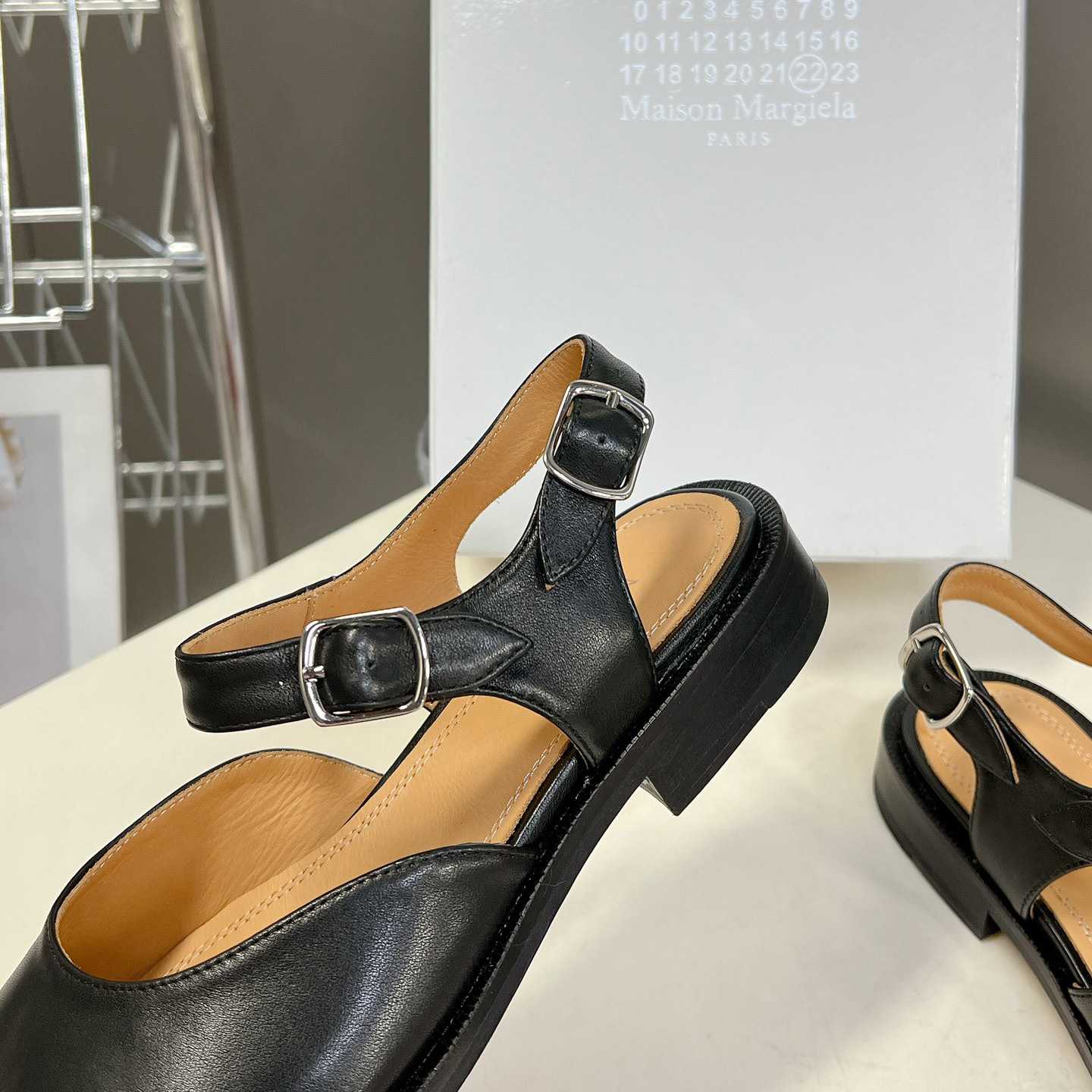 Maison Margiela Tabi Sandals - 