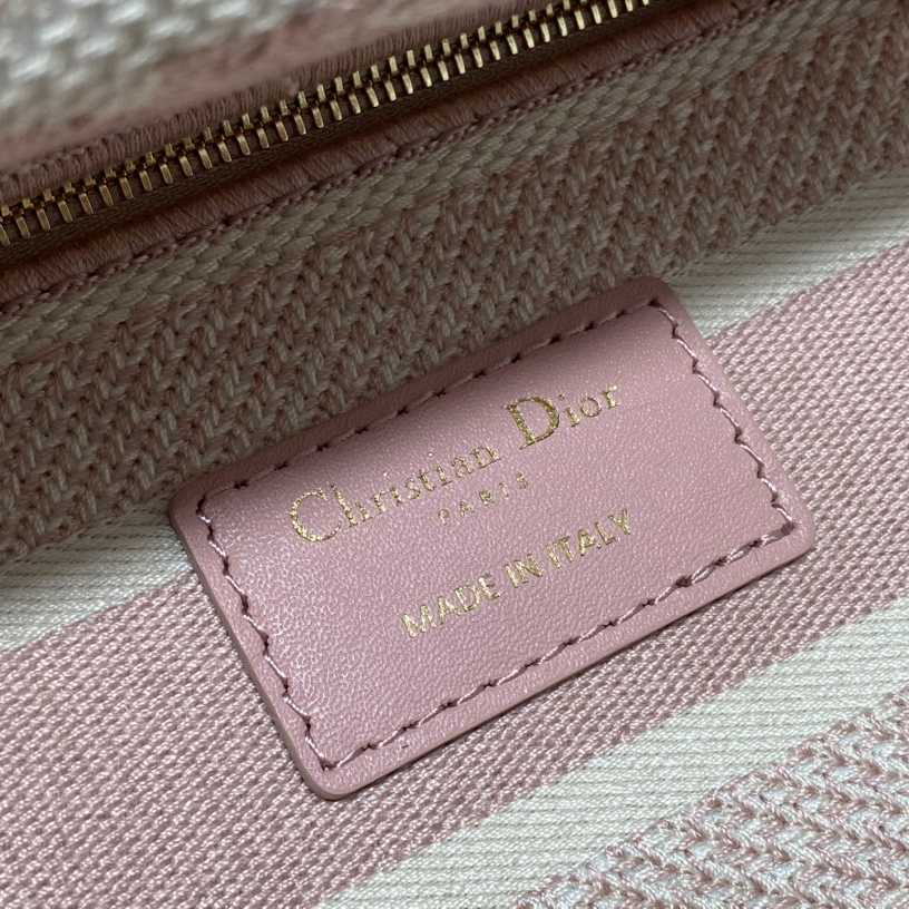 Dior Medium Lady D-lite Bag( 24--20-11cm) - 
