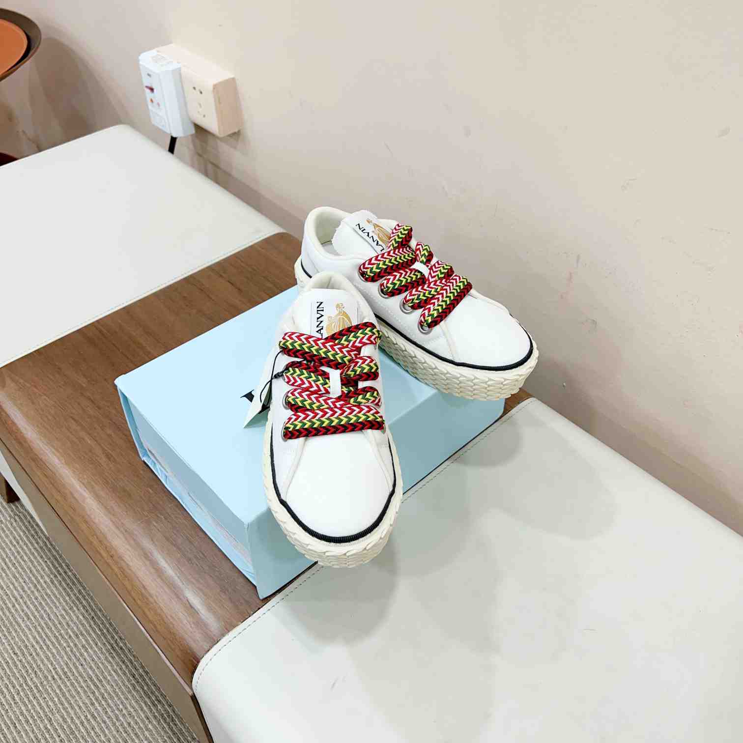 Lanvin Low-top Lace-up Sneakers - 