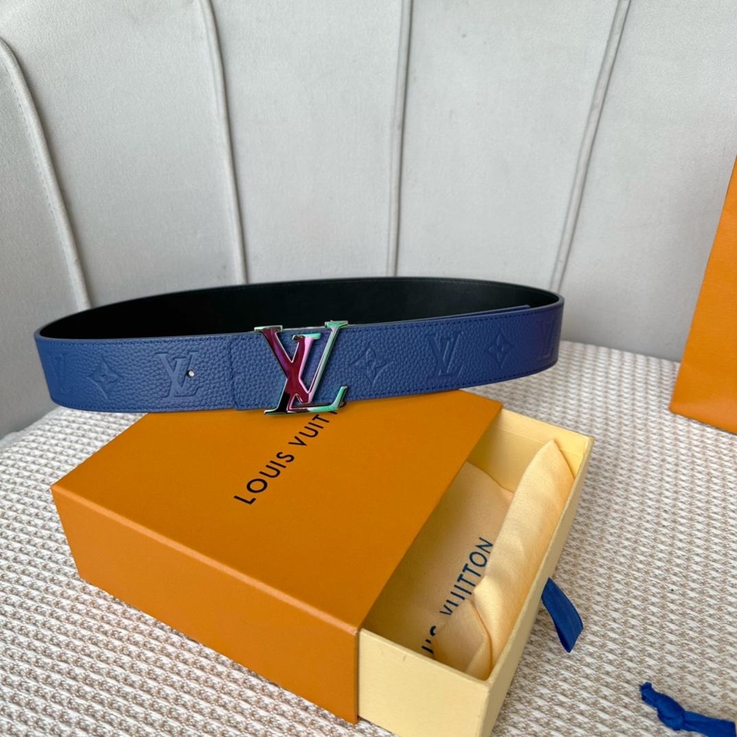Louis Vuitton LV Initials 40mm Reversible Belt   M8260U - 