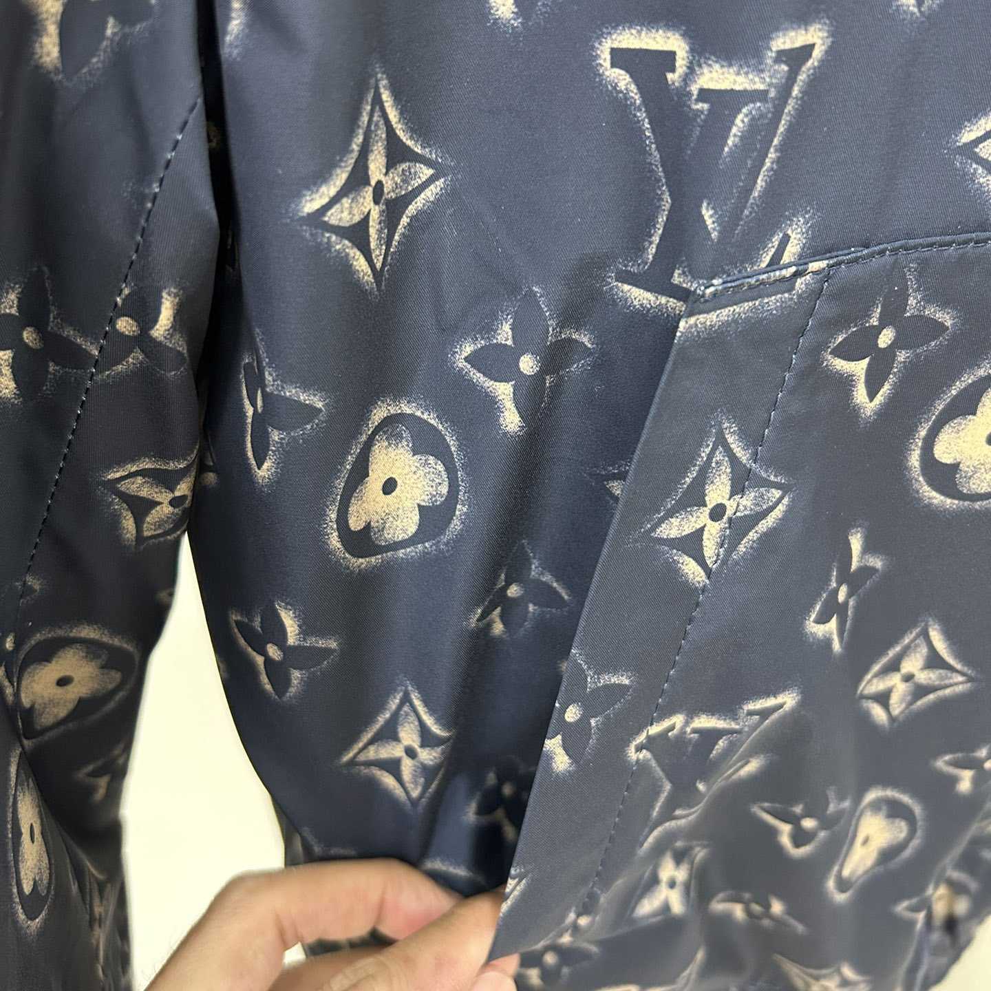 Louis Vuitton Monogram Reversible Leather Mix Blouson   1ABJGG Louis Vuitton Monogram Reversible Leather Mix Blouson   1ABJGG -
