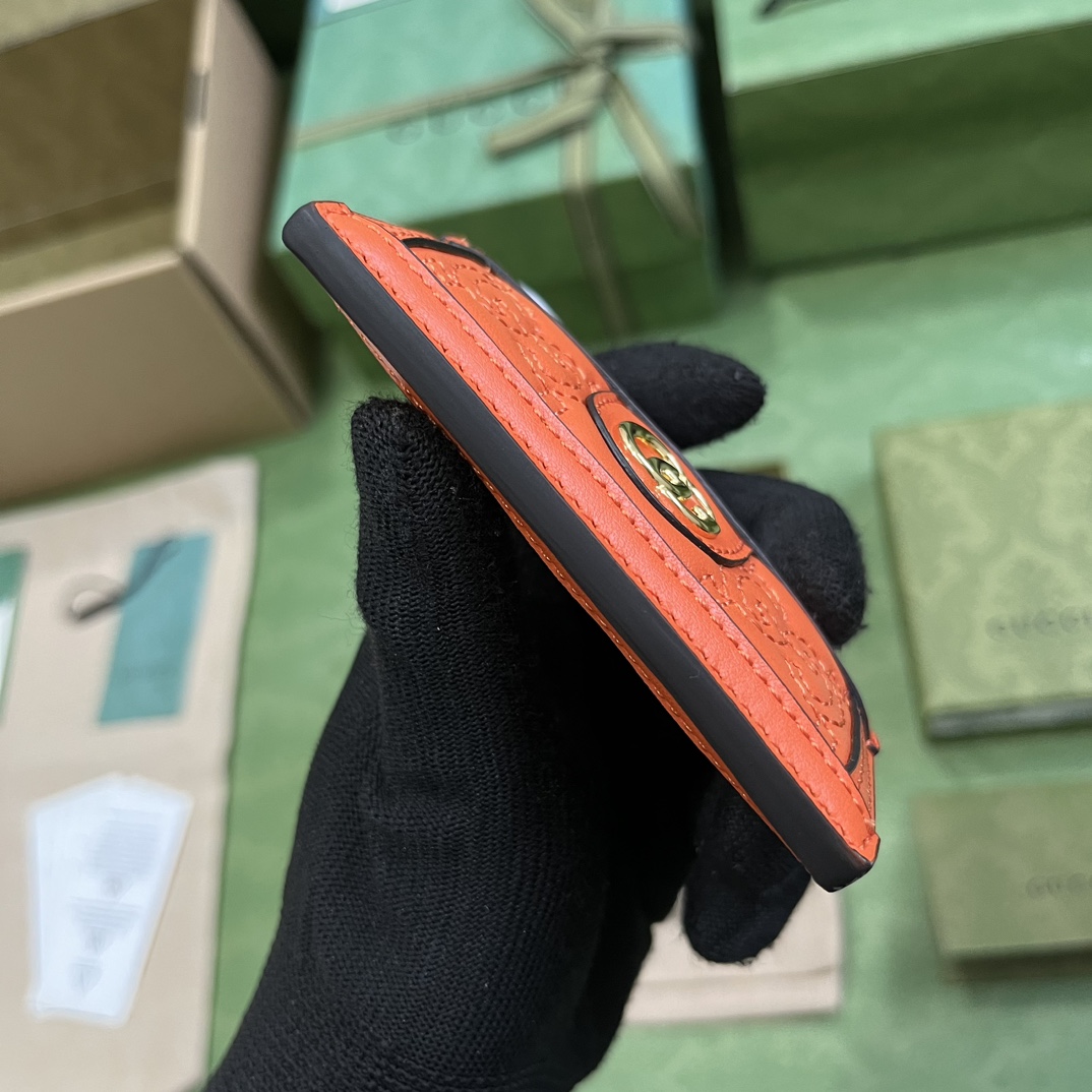 Gucci GG Matelasse Card Case - 