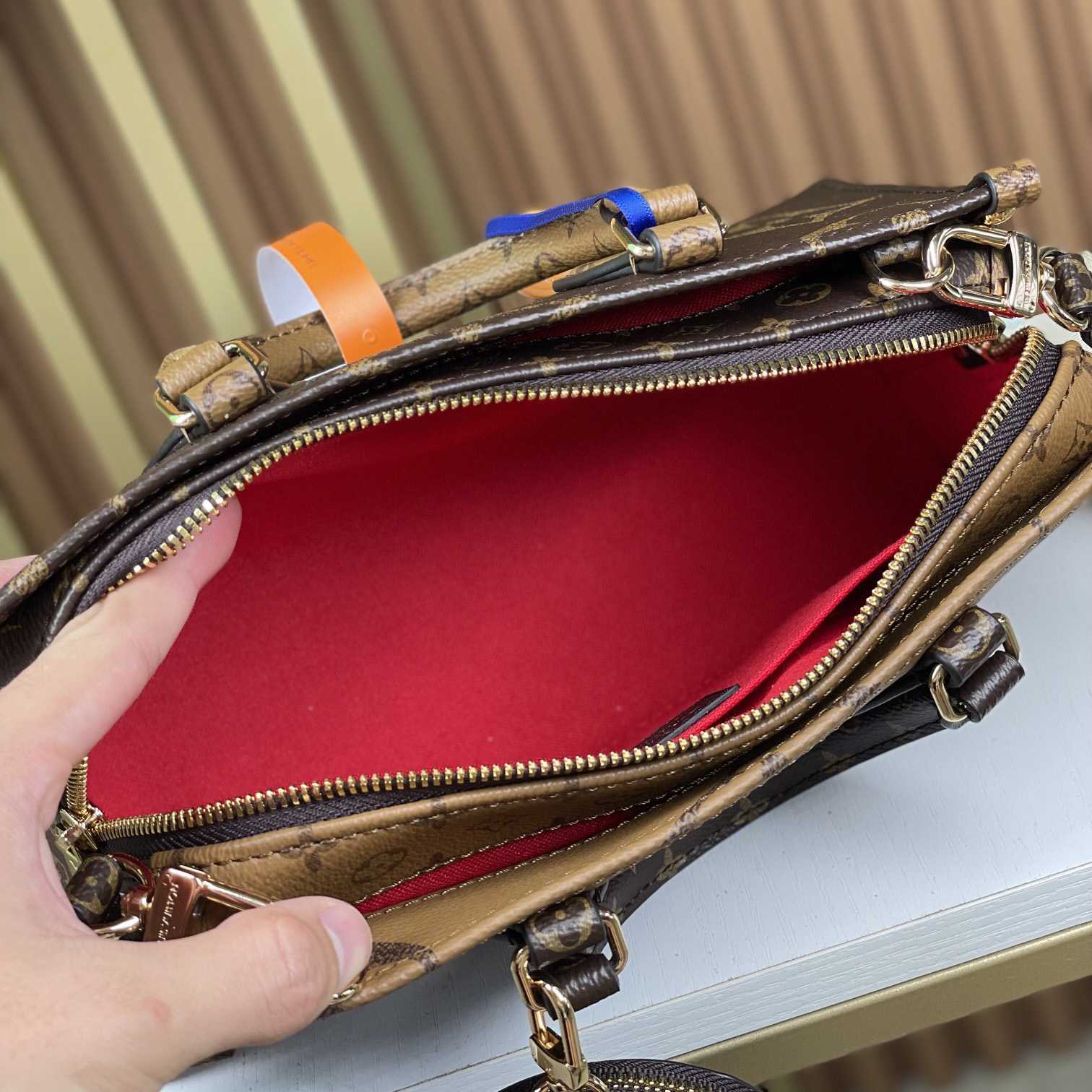 Louis Vuitton OnTheGo East West    M46653 - 
