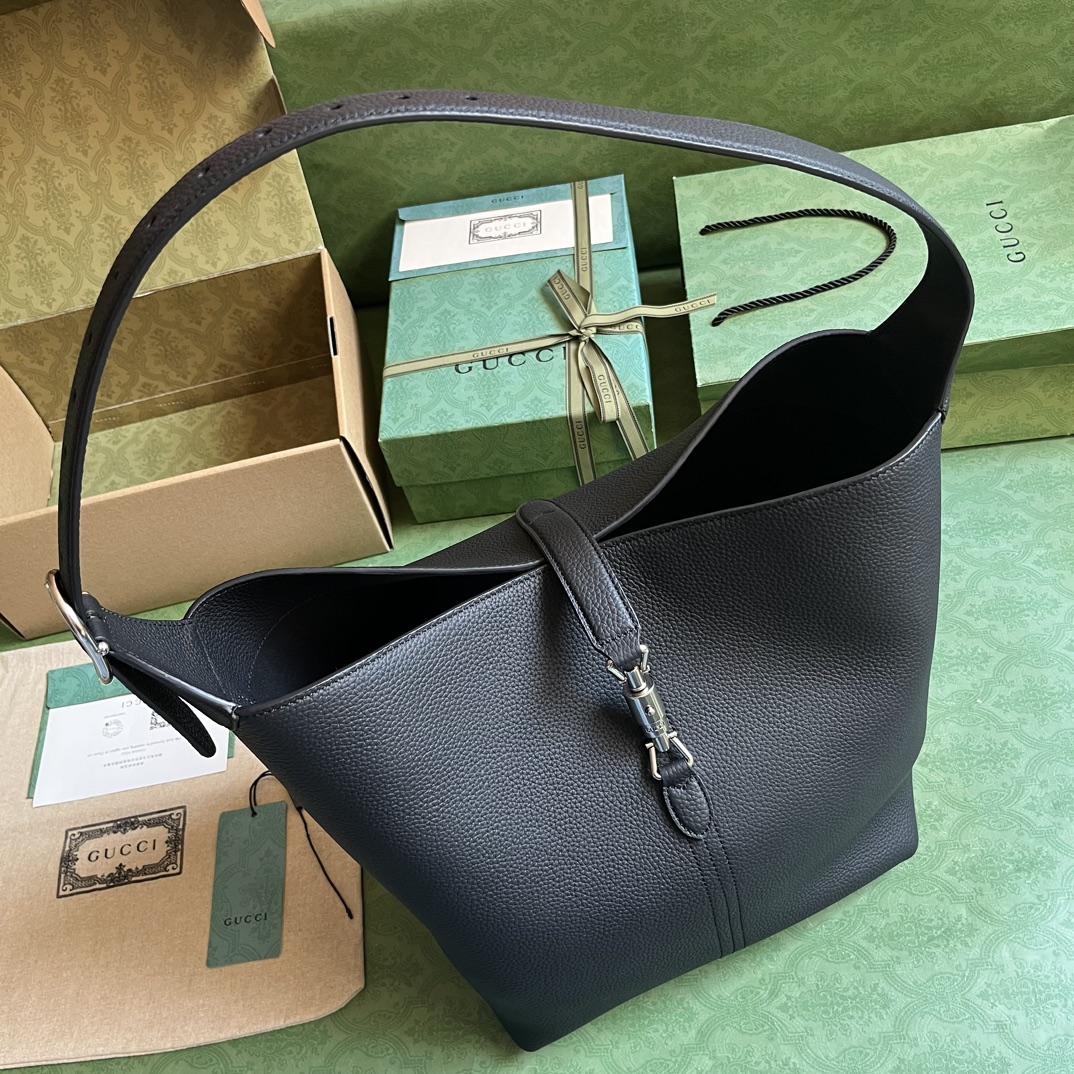 Gucci Jackie 1961 Small Shoulder Bag (28x 31x 23cm) - 