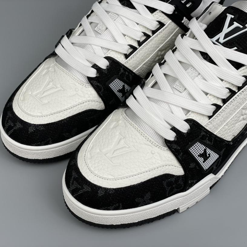 Louis Vuitton Trainer Sneaker In Blakc&White(Upon UK Size) - 