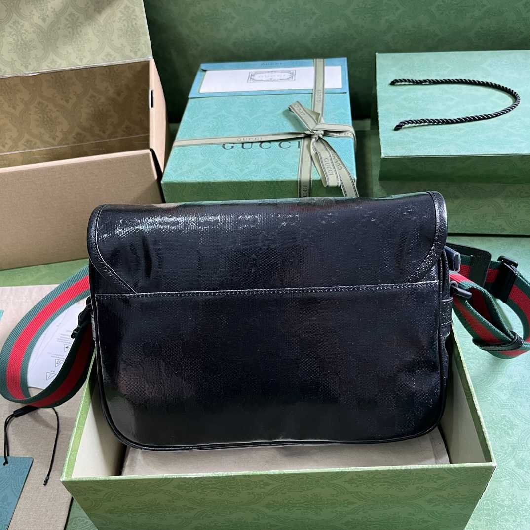 Gucci GG Crystal Messenger Bag (27x 20x 10cm) - 