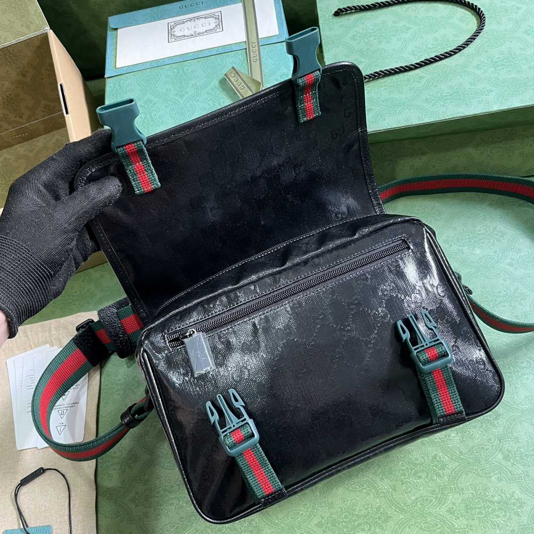 Gucci GG Crystal Messenger Bag (27x 20x 10cm) - 