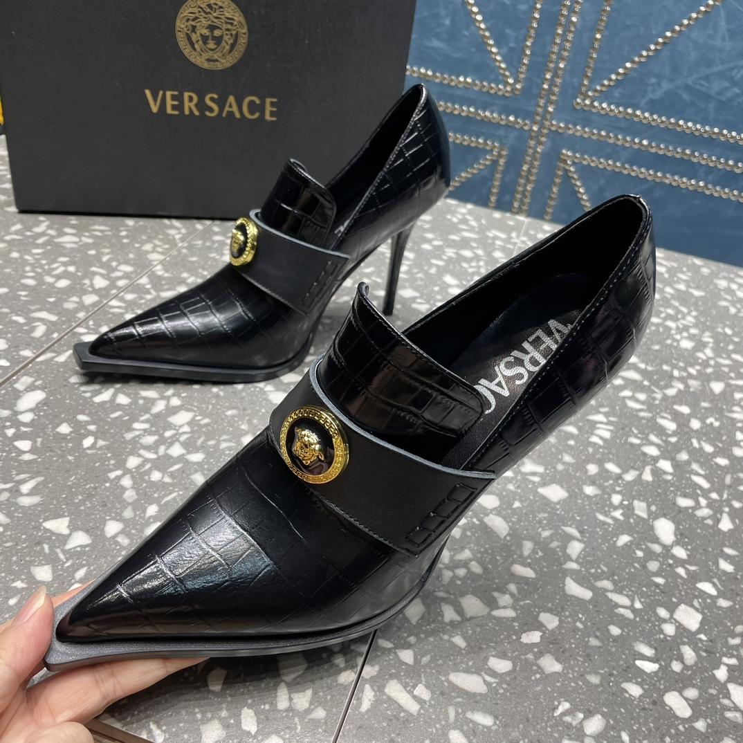 Versace Alia Pumps - 