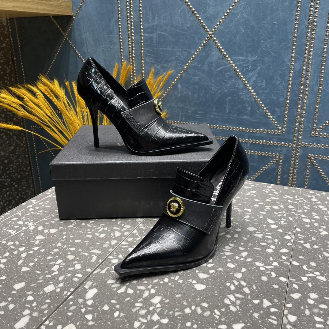 Versace Alia Pumps - 