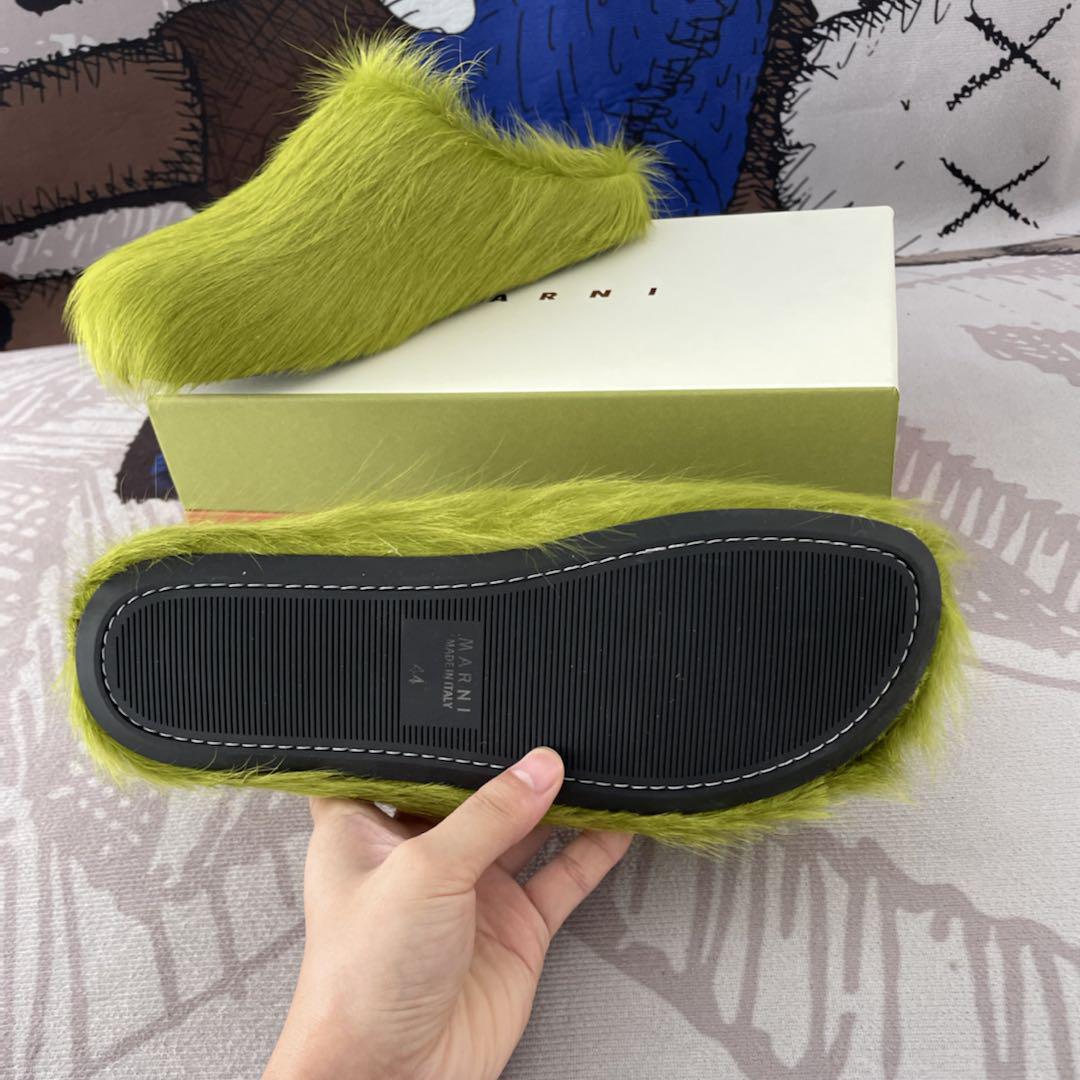 Marni Fussbett Slip-On Flat Mules - 