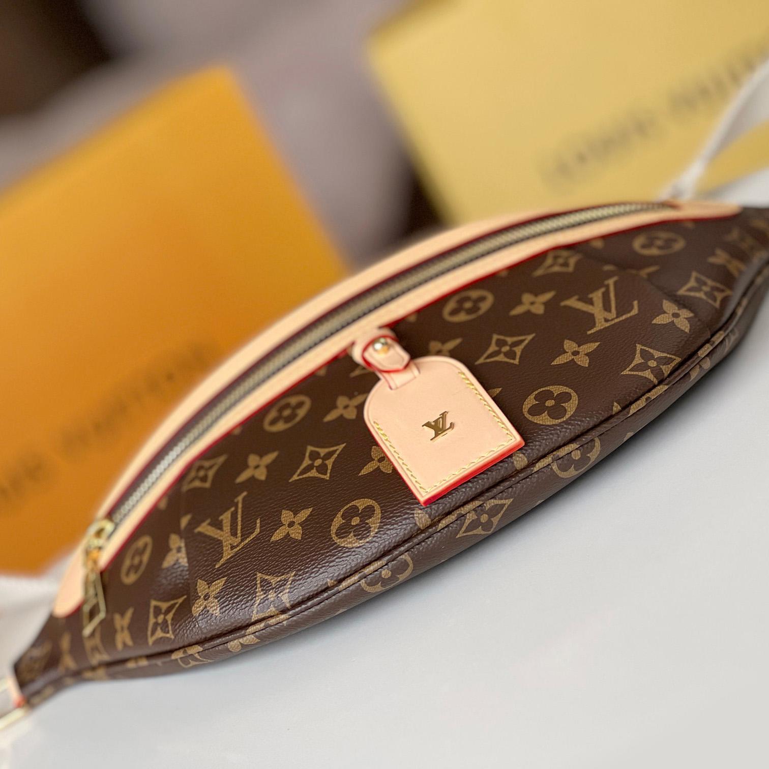 Louis Vuitton High Rise (38×16×8cm)  M46784C - 