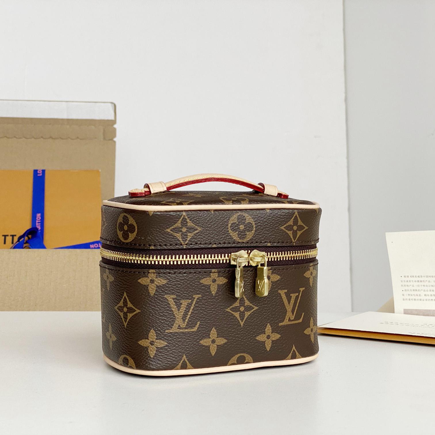 Louis Vuitton Nice Nano Toiletry Pouch  (14 x 10.2 x 8.5cm)  M44936 - 