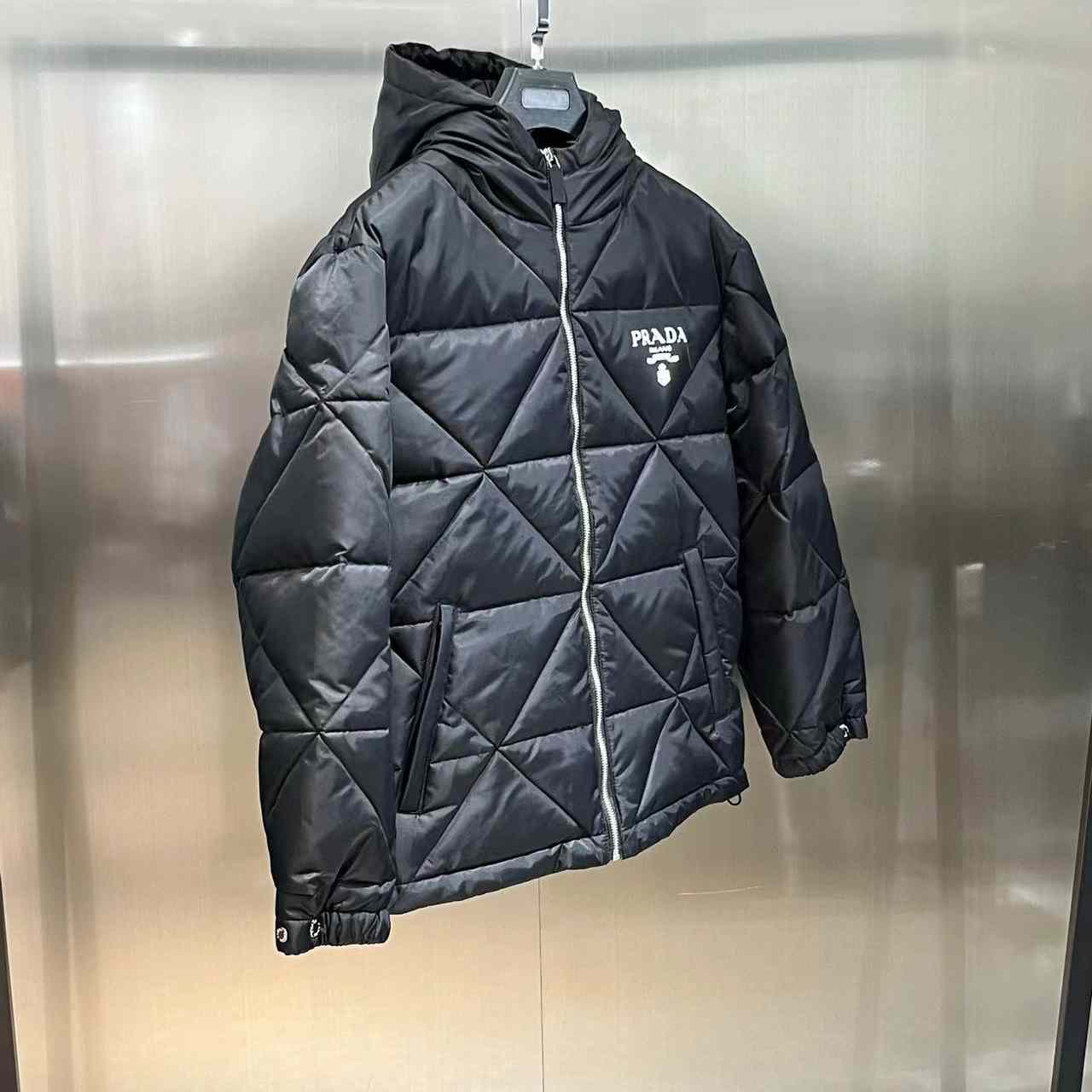 Prada Cropped Re-Nylon Down Jacket - 