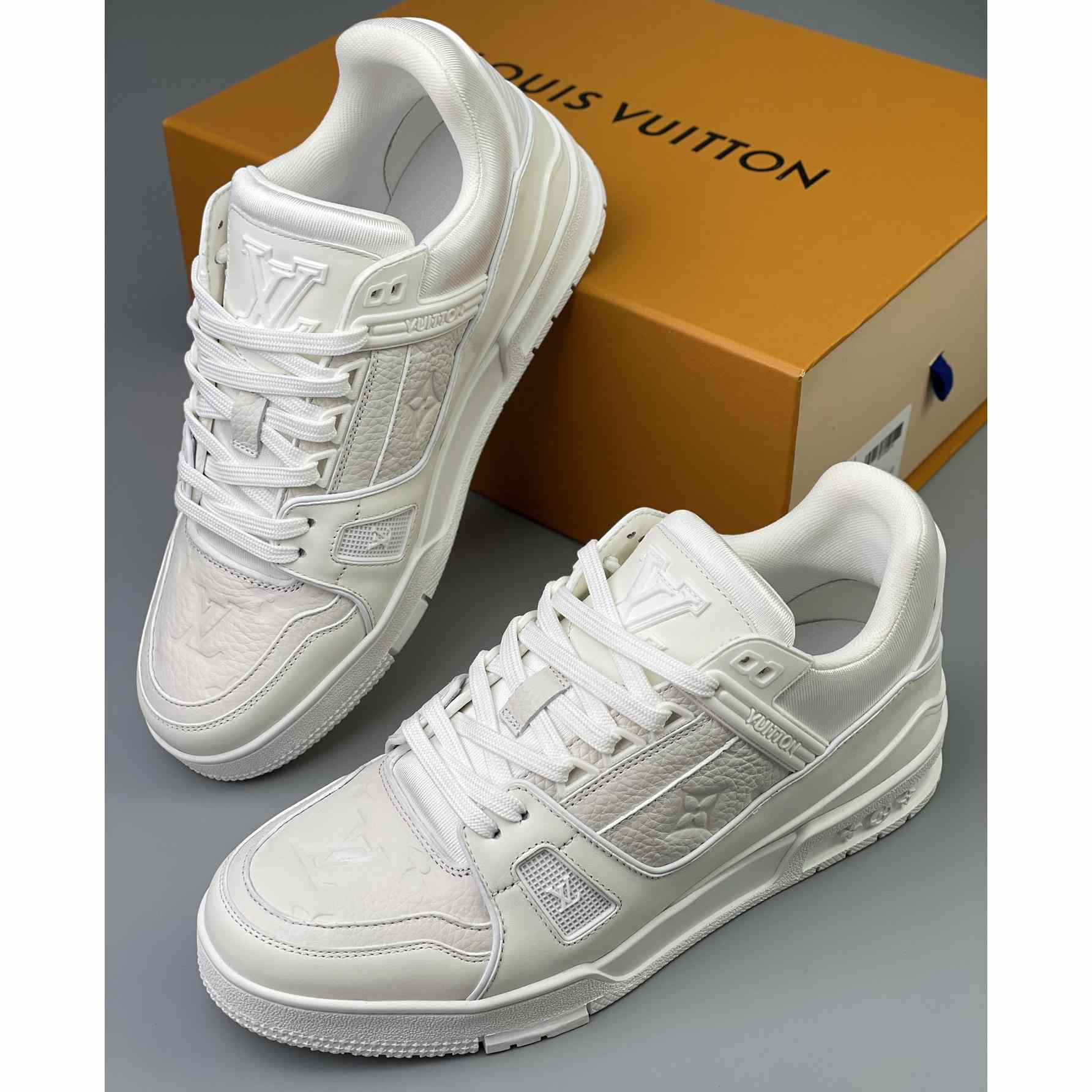 Louis Vuitton Trainer Sneaker (Upon UK Size) - 