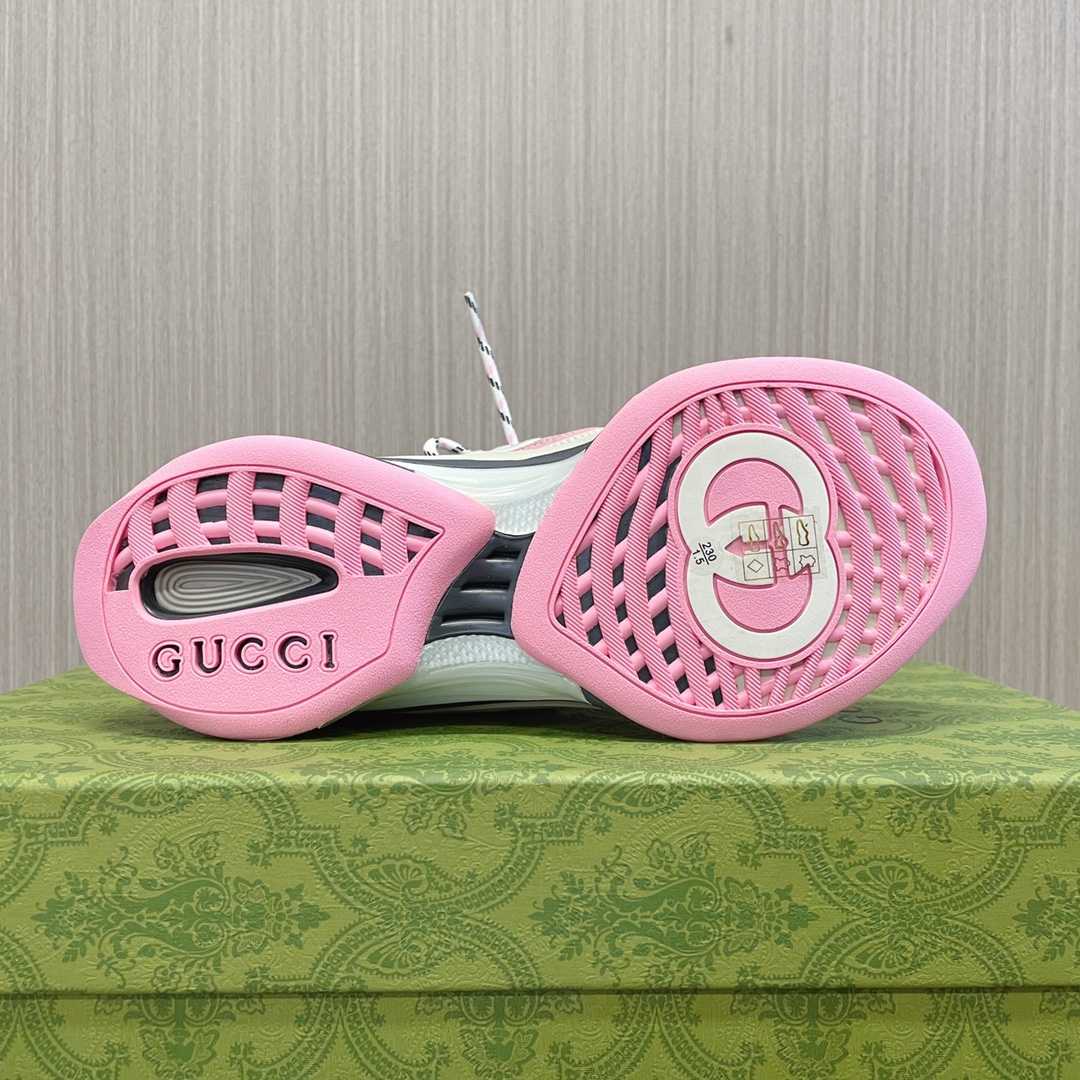 Gucci Women's Run Sneaker - 