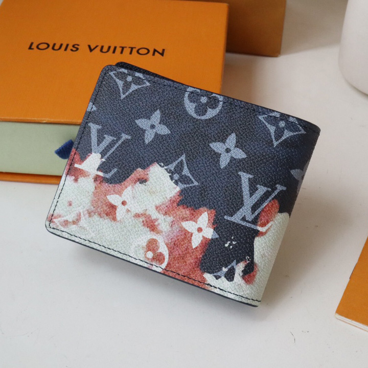 Louis Vuitton Multiple Wallet (7.5 x 11.1 x 1cm)   M82827 - 