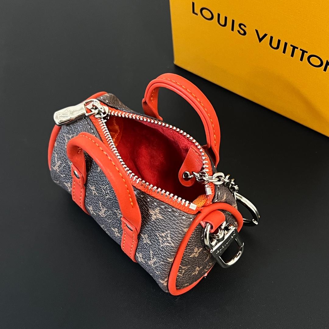Louis Vuitton LV Colormania Mini Keepall Pouch   M01521 - 