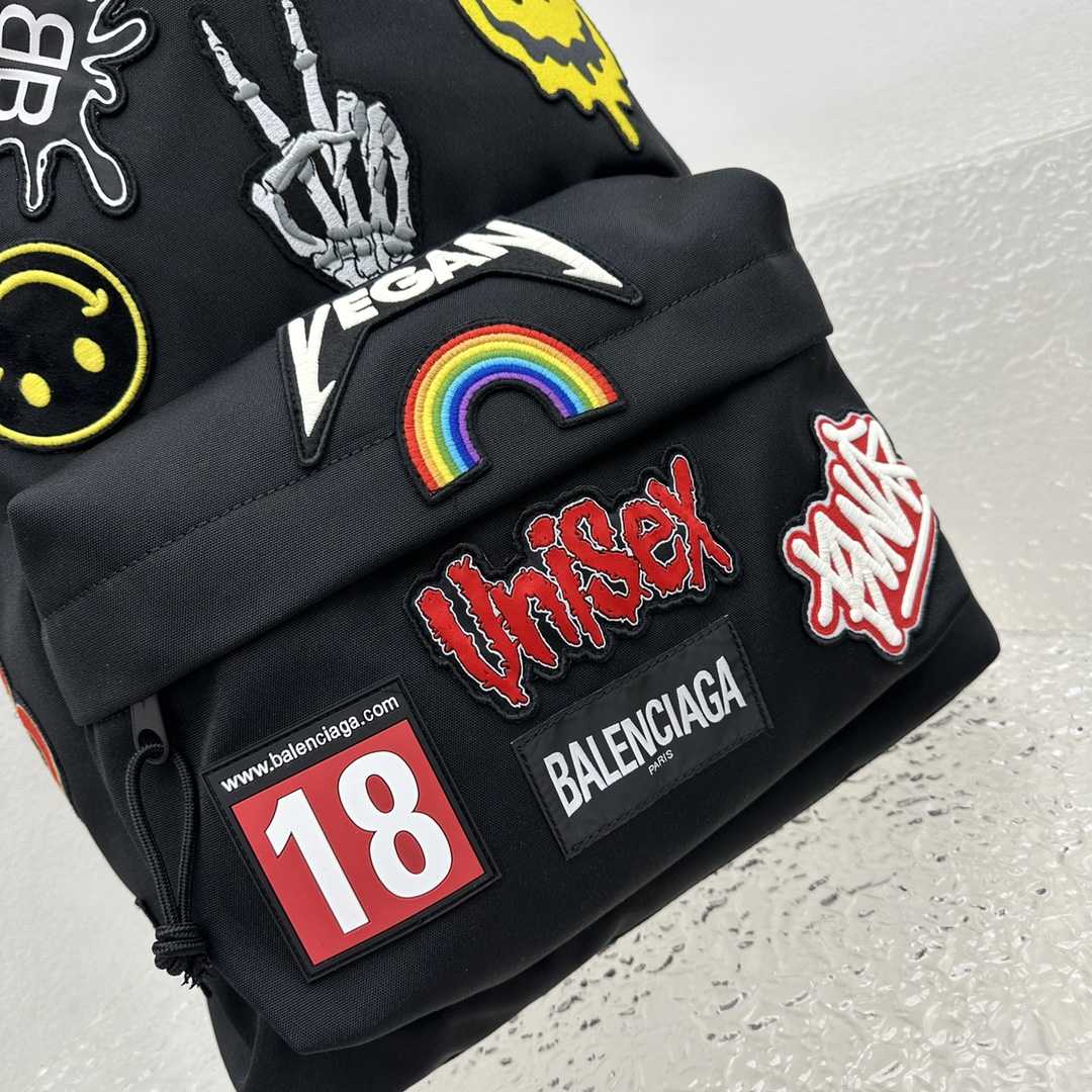Balenciaga Gamer Patch Backpack In Black (39-14-50cm) - 