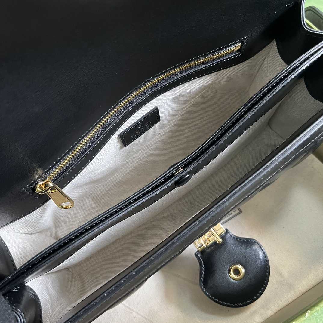 Gucci GG Matelasse Small Bag - 