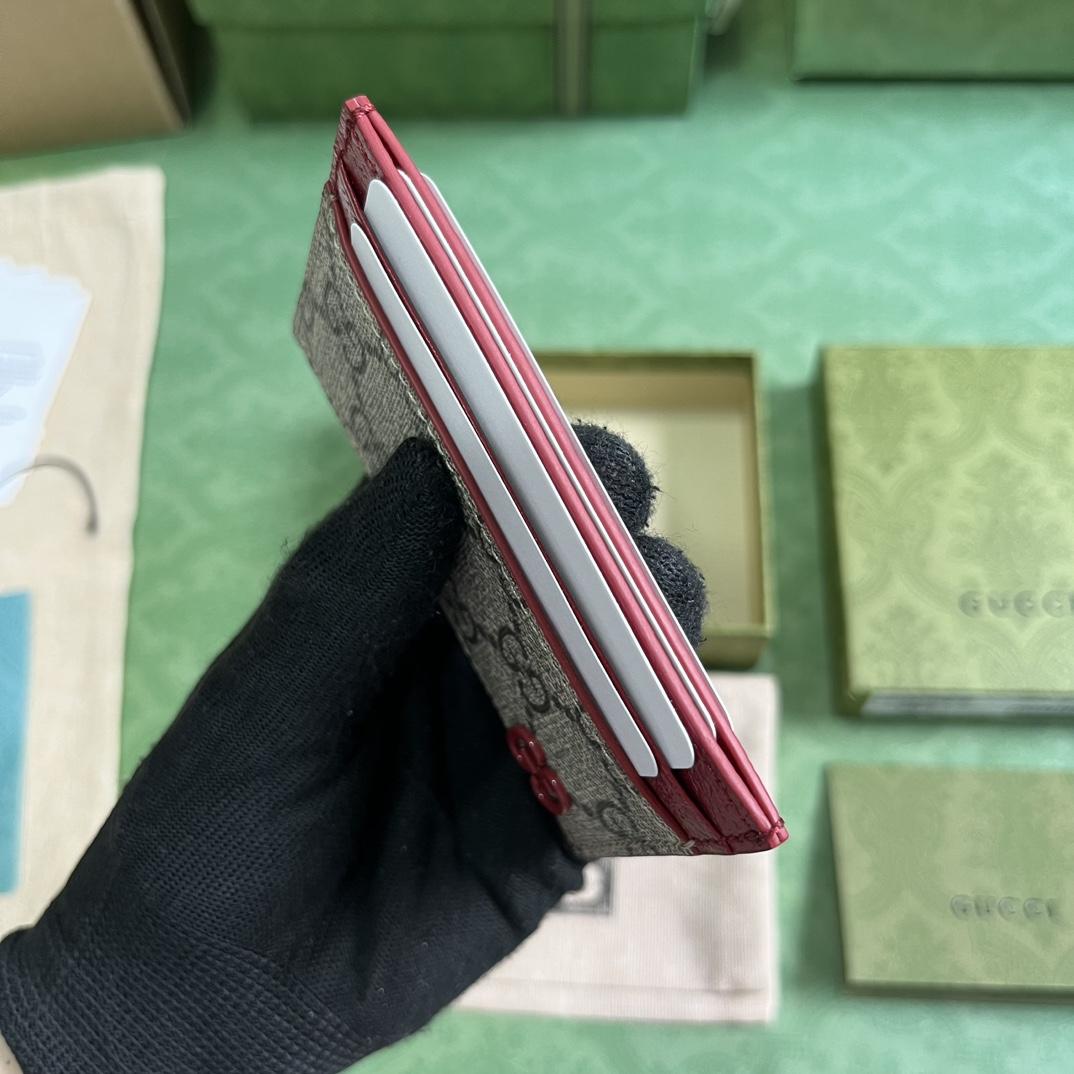 Gucci Card Case With GG Detail - 