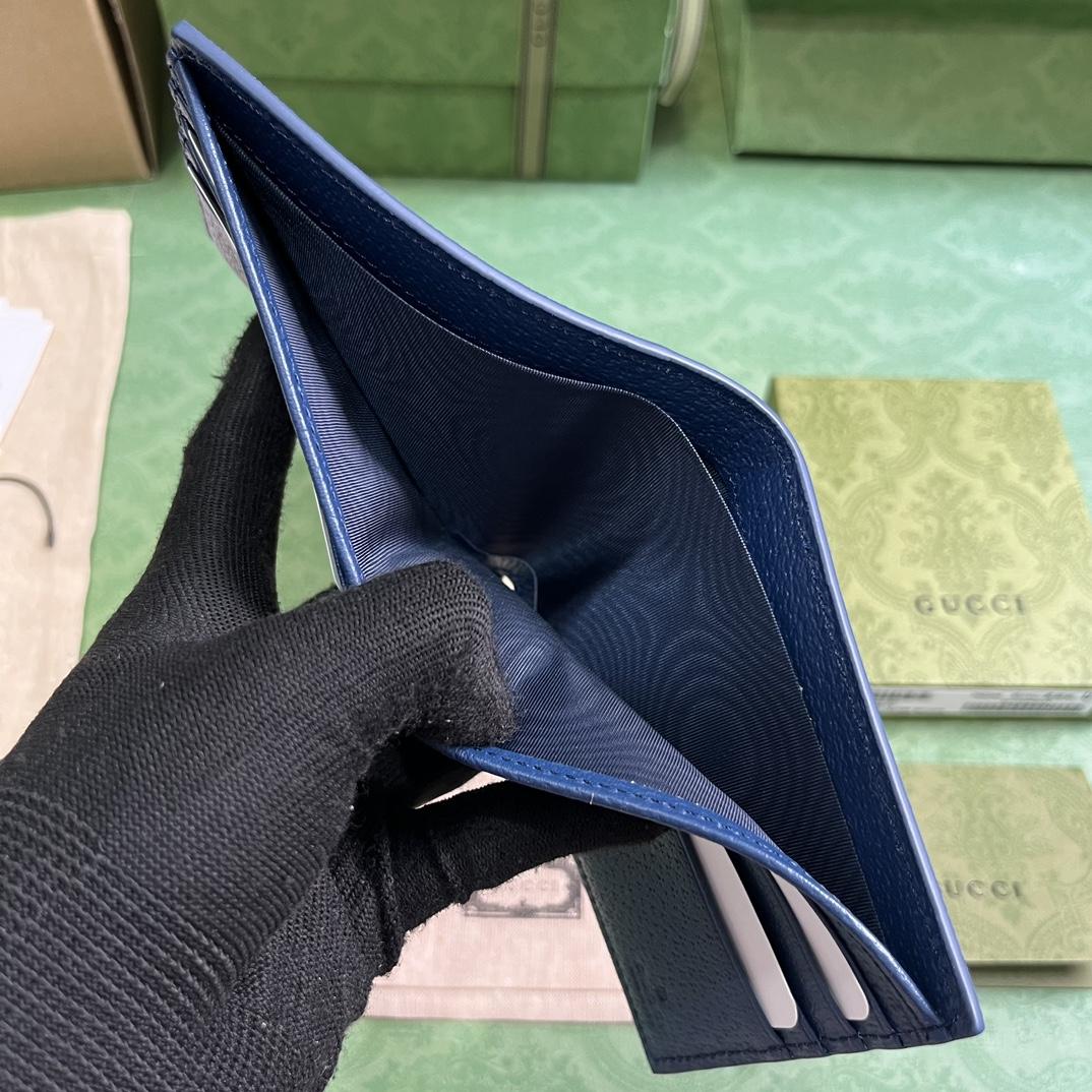 Gucci Wallet With GG Detail - 