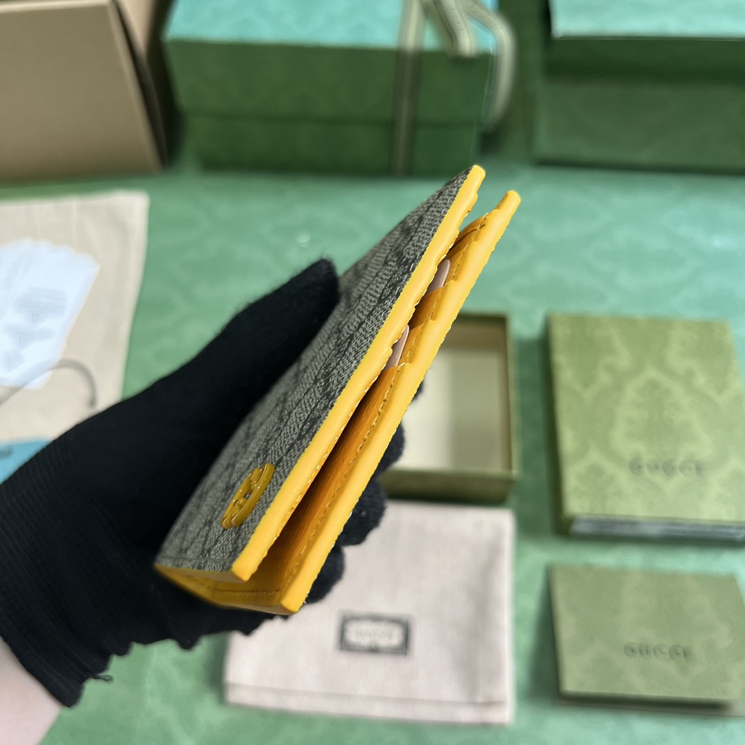 Gucci Wallet With GG Detail - 