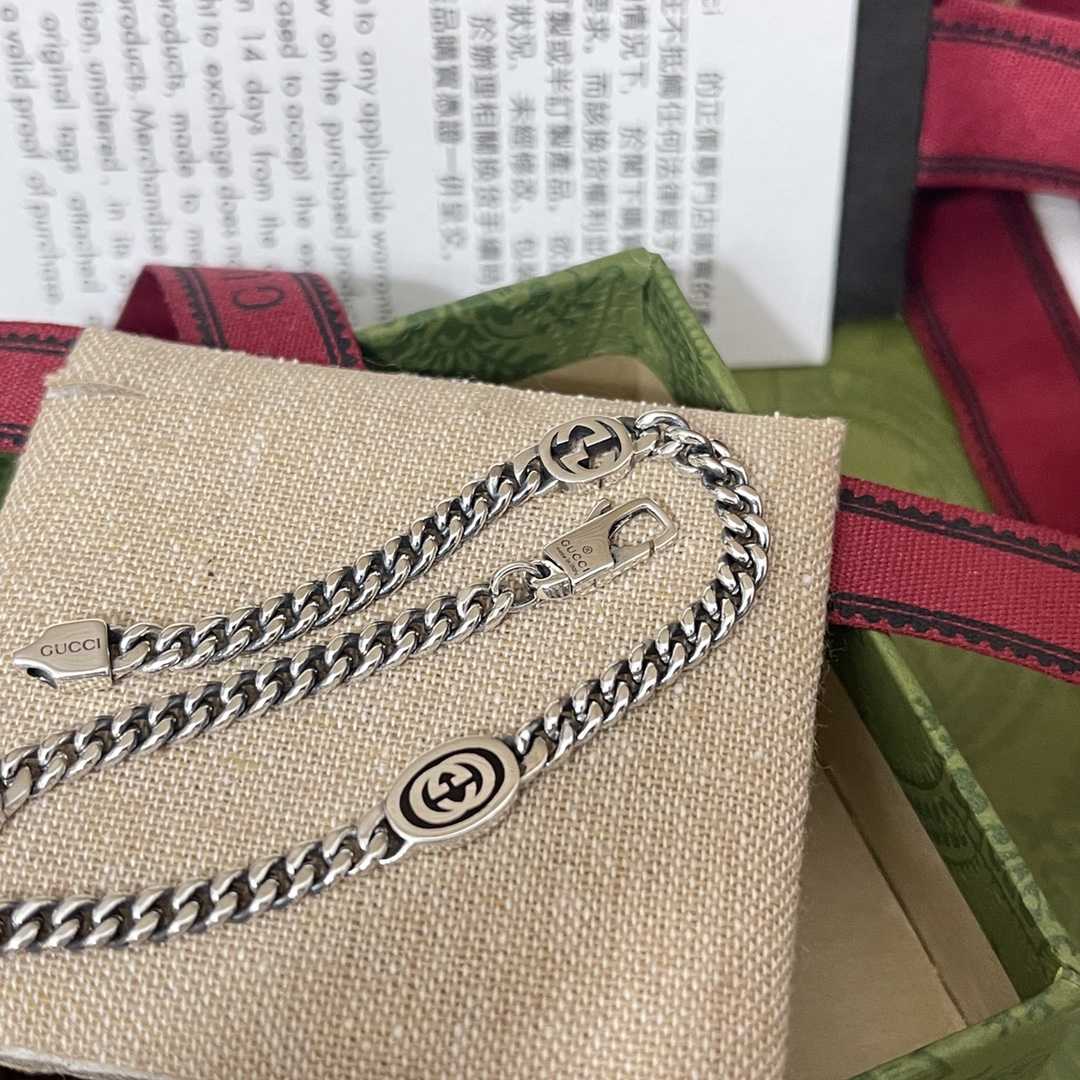 Gucci Interlocking G Bracelet  - 
