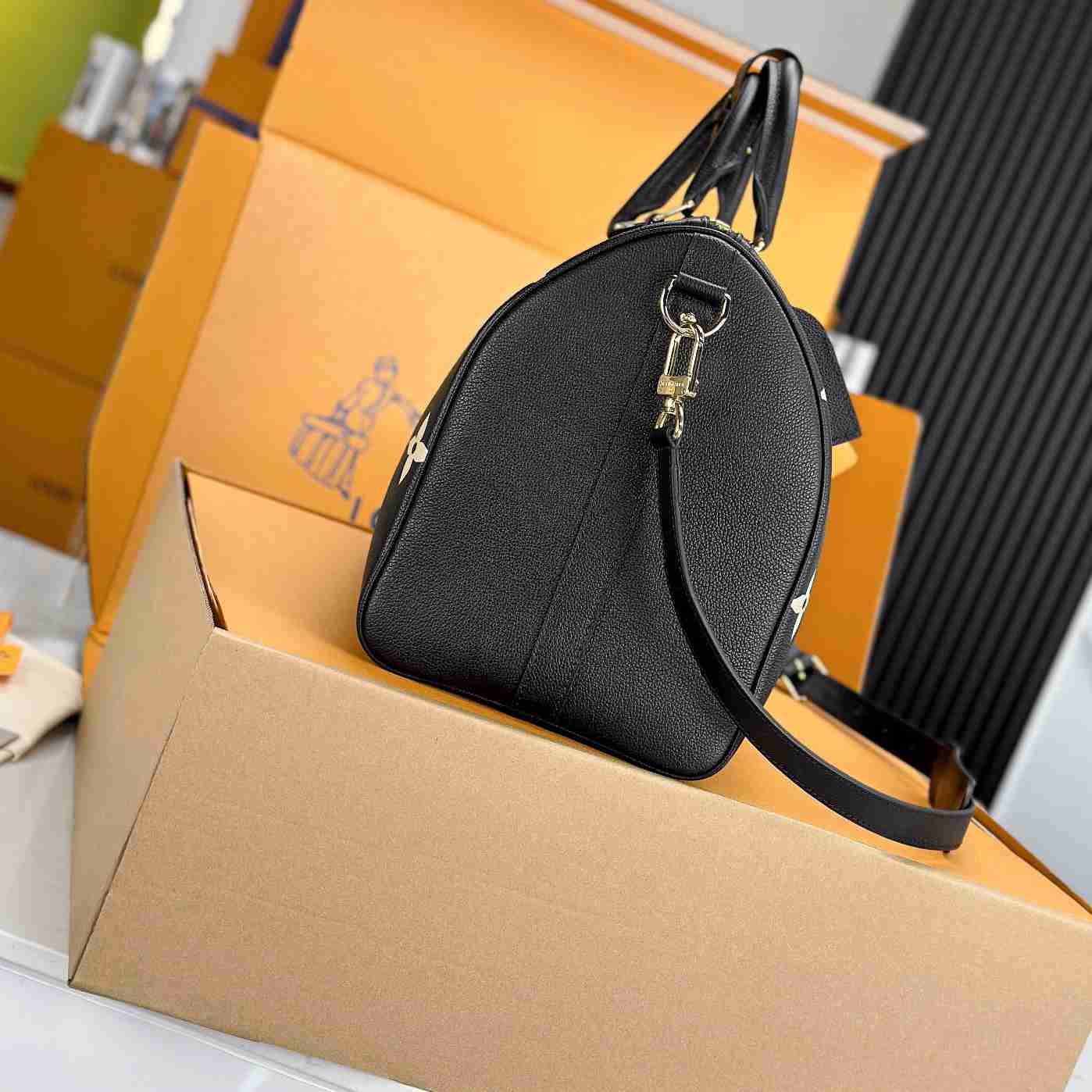 Louis Vuitton Keepall Bandoulière 45   M46670 - 