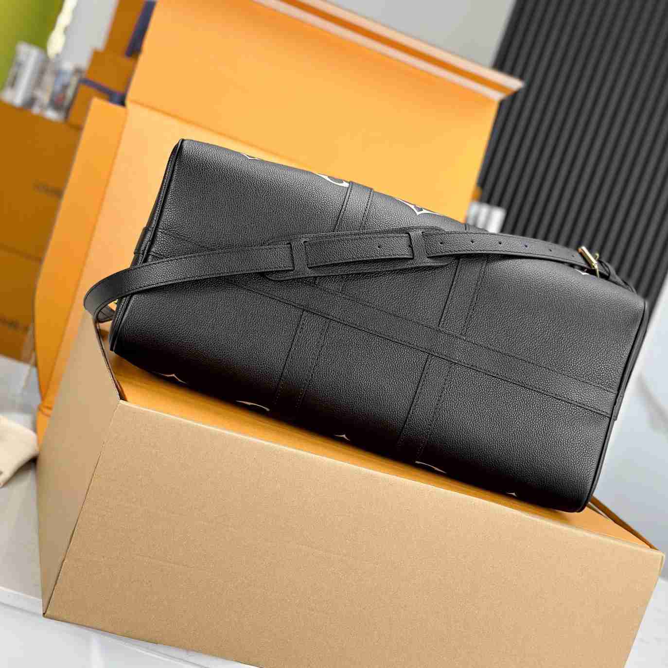 Louis Vuitton Keepall Bandoulière 45   M46670 - 