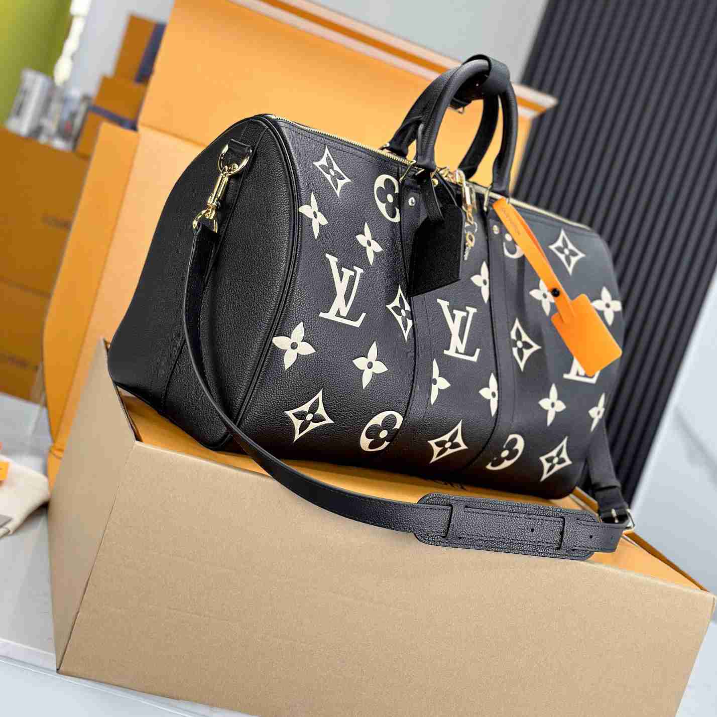 Louis Vuitton Keepall Bandoulière 45   M46670 - 