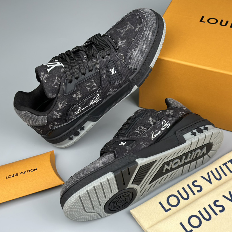 Louis Vuitton lv Trainer Sneaker (Upon UK Size) - 