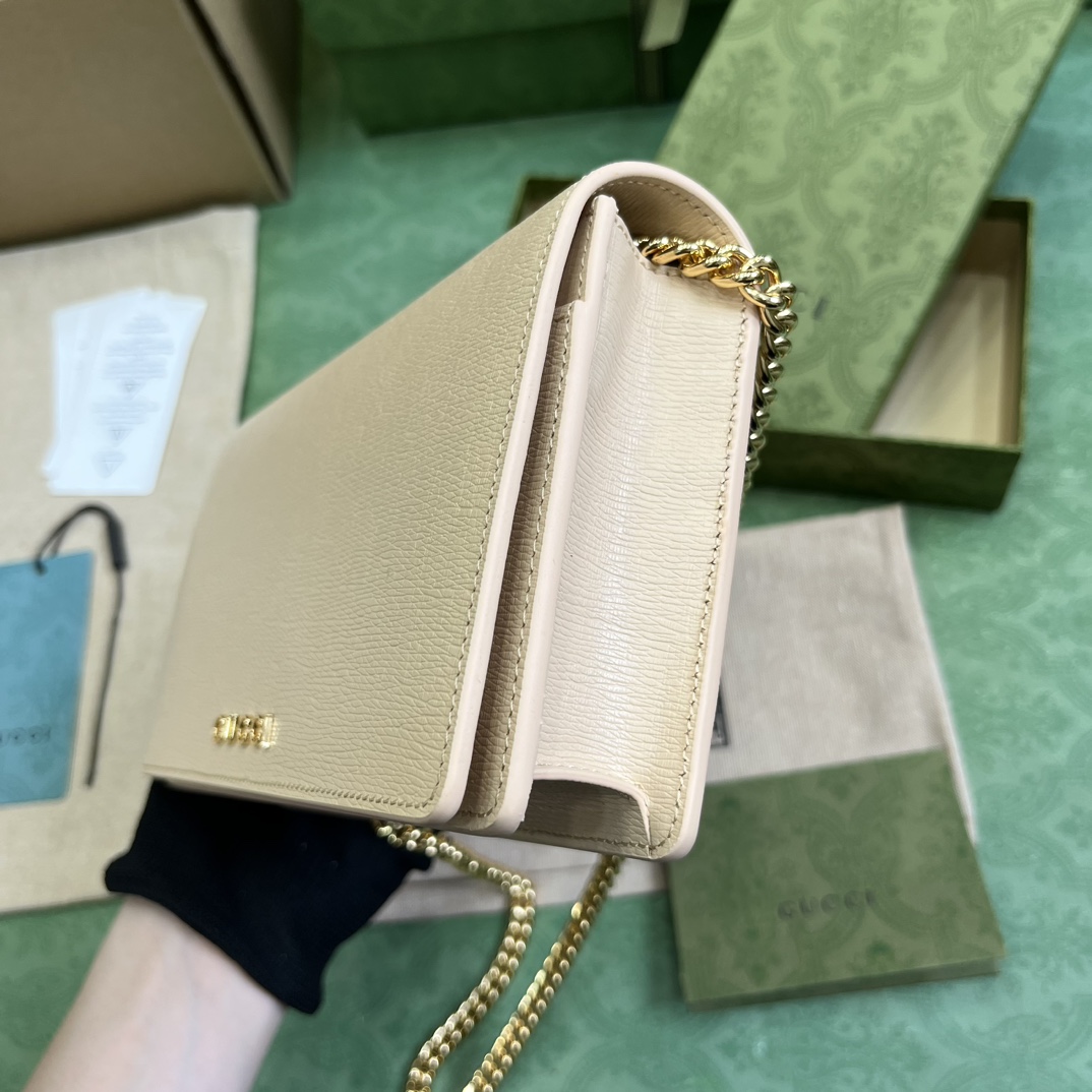 Gucci Chain Wallet With Gucci Script (12.5x 20x 4cm) - 