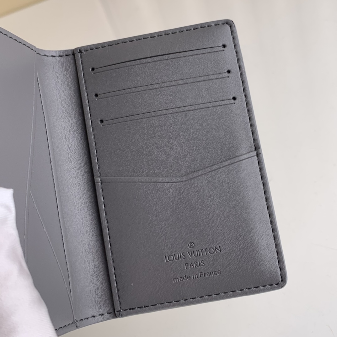 Louis Vuitton Pocket Organizer  M81382 - 