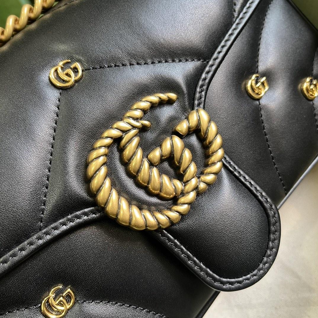 Gucci GG Marmont Small Shoulder Bag - 