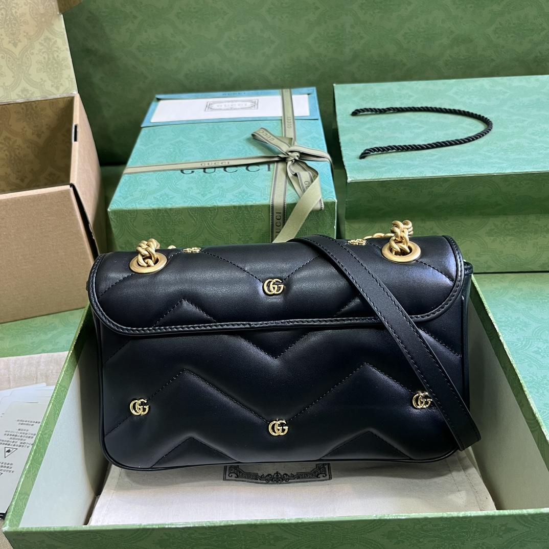 Gucci GG Marmont Small Shoulder Bag - 
