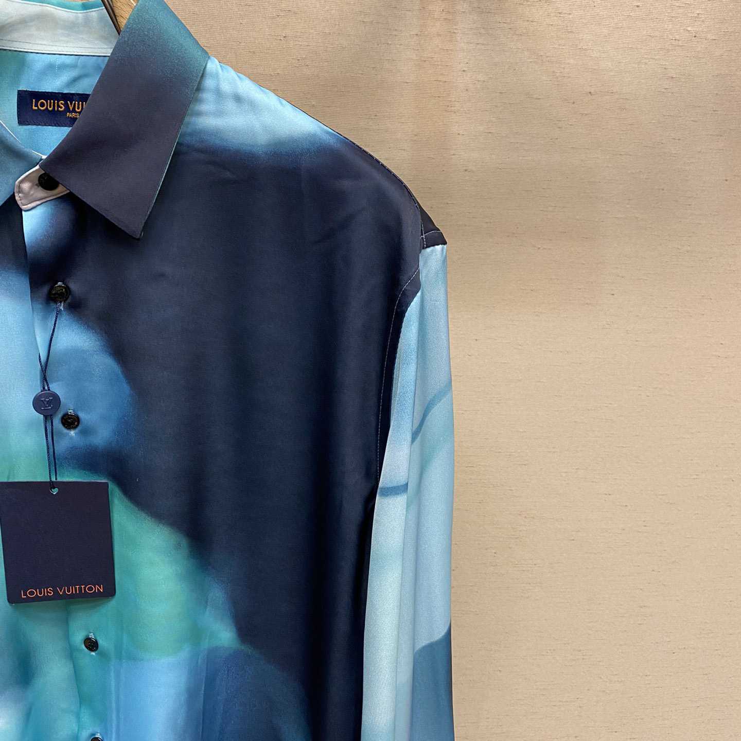 Louis Vuitton Printed Silk Blend Shirt - 