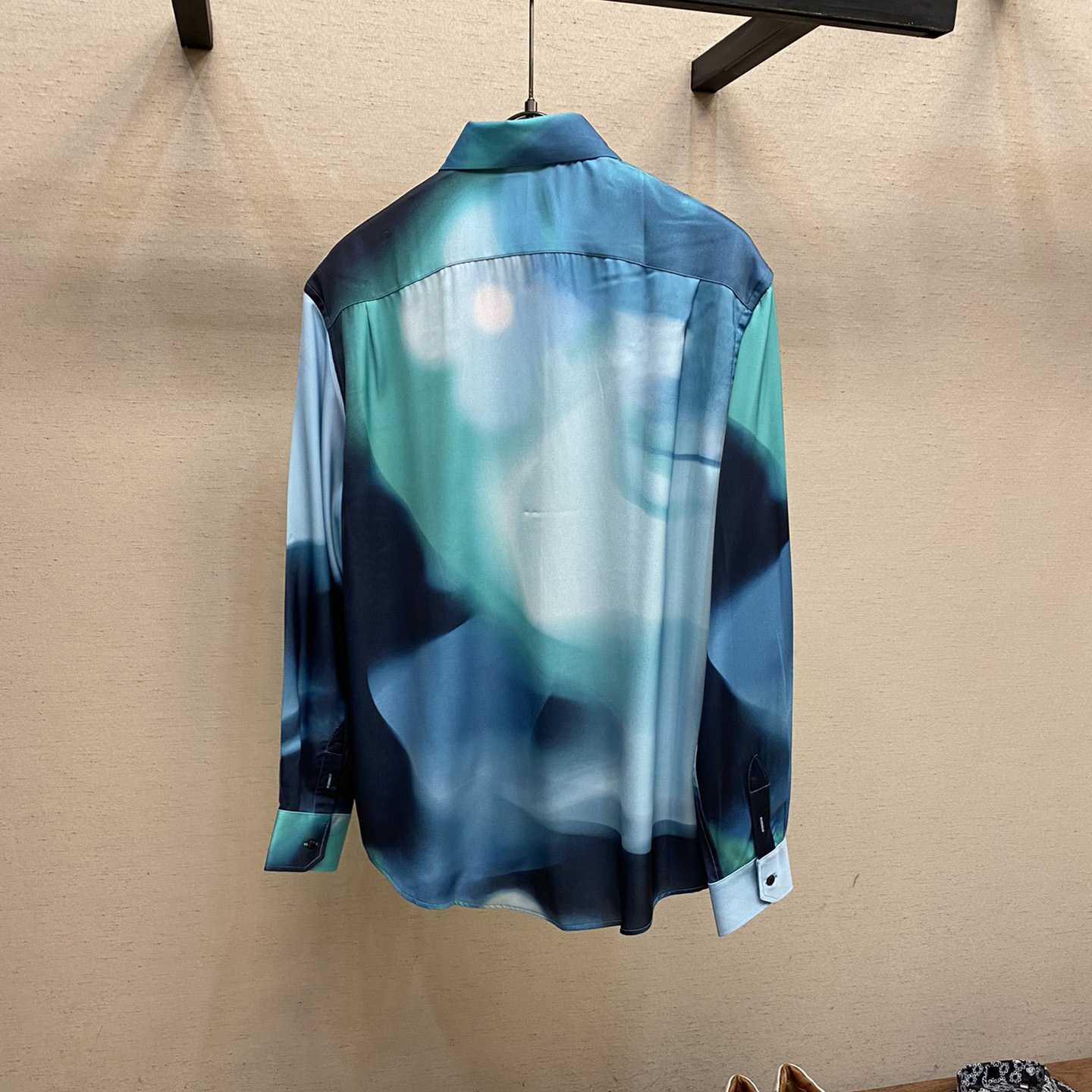 Louis Vuitton Printed Silk Blend Shirt - 