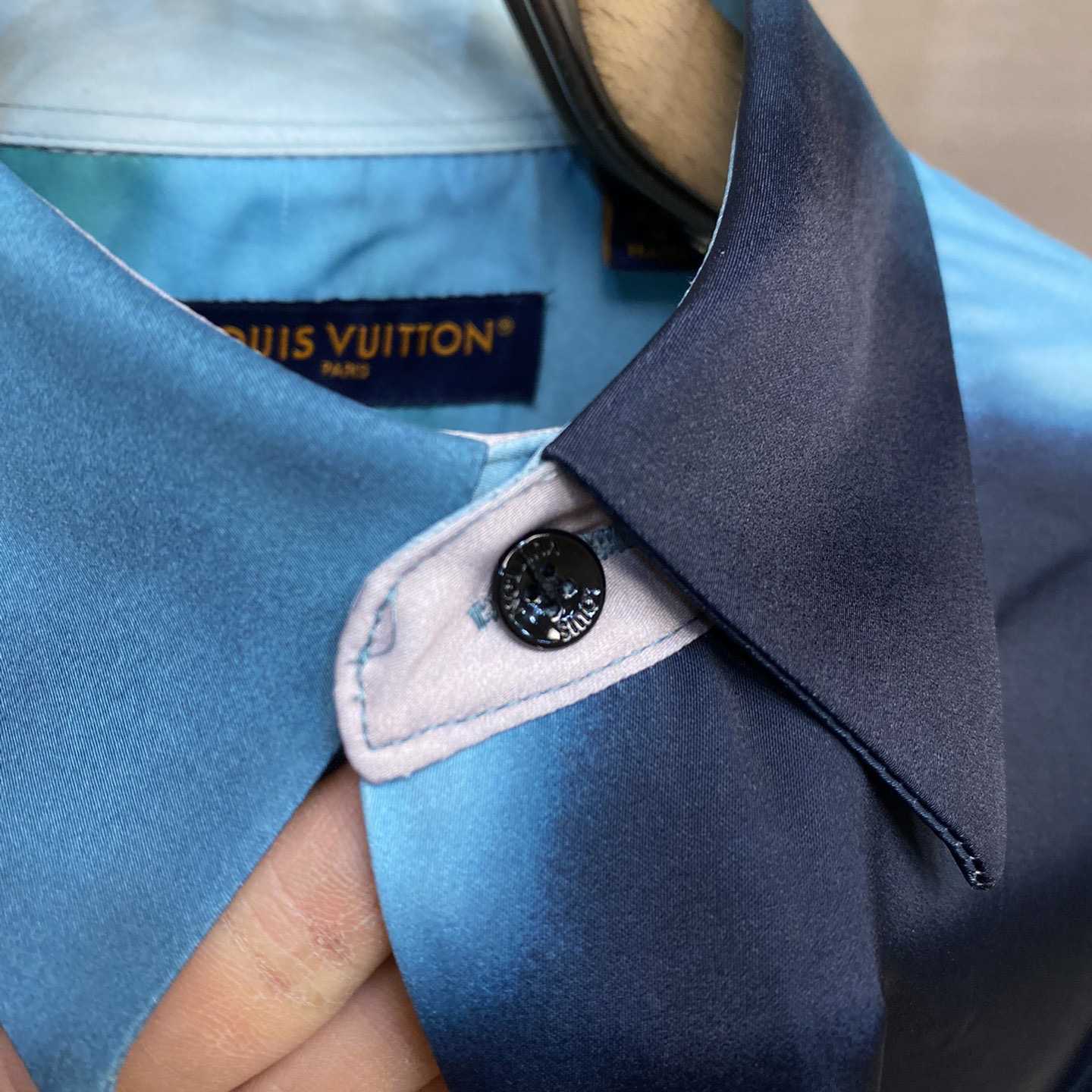 Louis Vuitton Printed Silk Blend Shirt - 