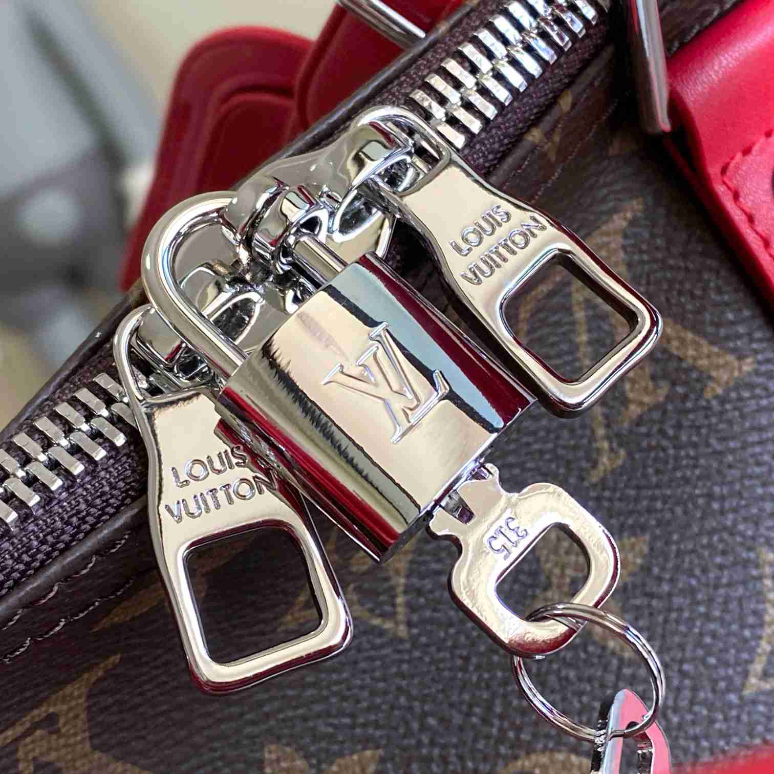 Louis Vuitton Keepall Bandoulière 50     M46769 - 