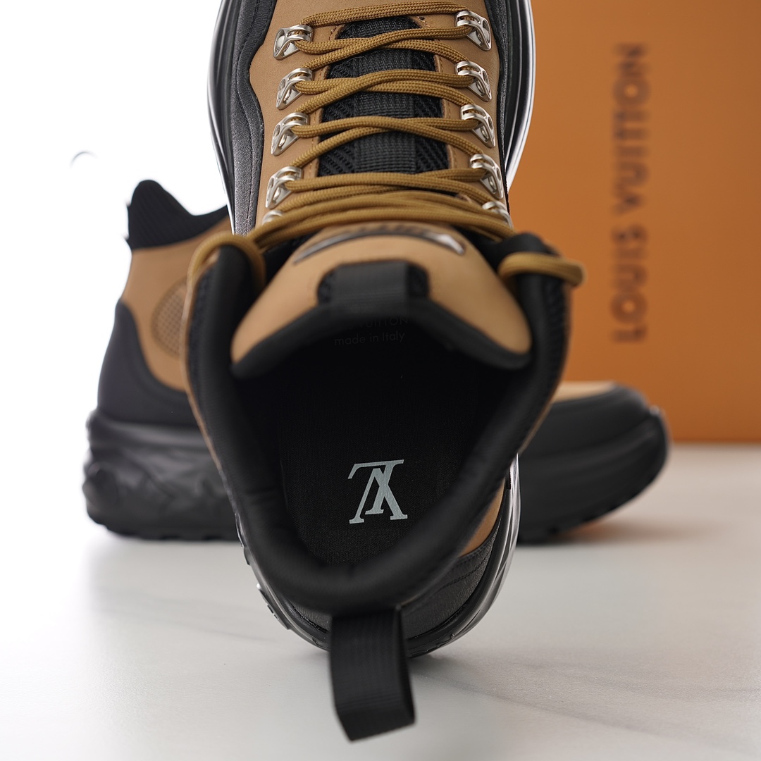 Louis Vuitton LV Discovery Ankle Boot   - 