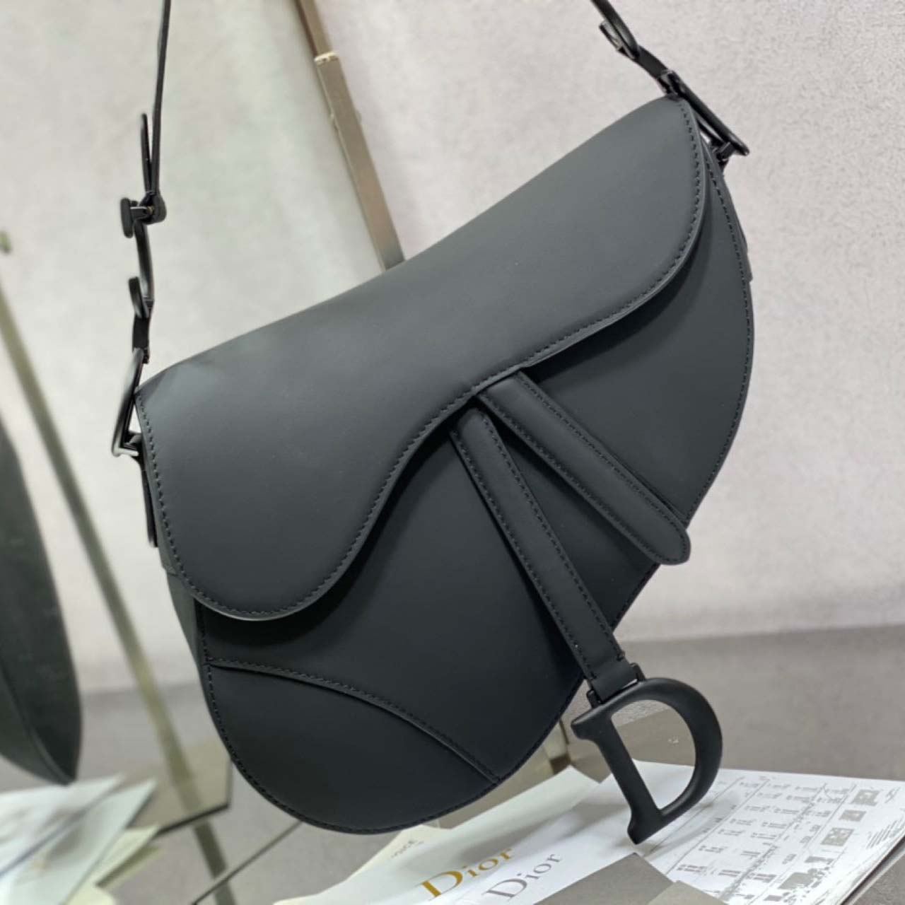Dior Saddle Bag    25.5-20-6.5cm - 