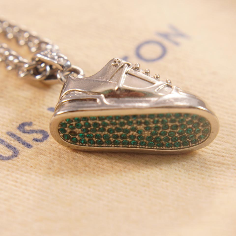 Louis Vuitton LV Trainer Strass Necklace    M01388 - 