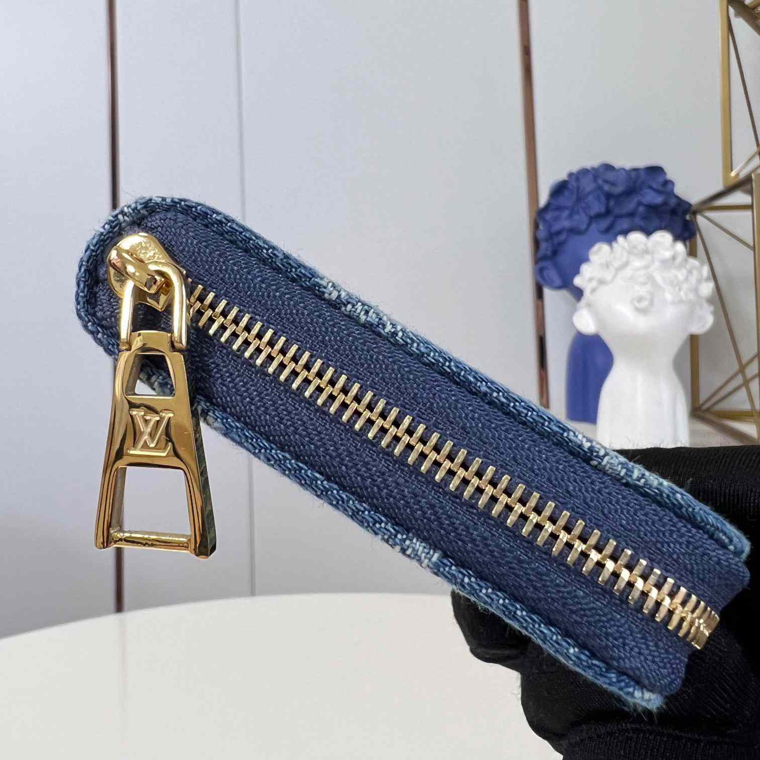 Louis Vuitton Zippy Coin Purse    M82957 - 