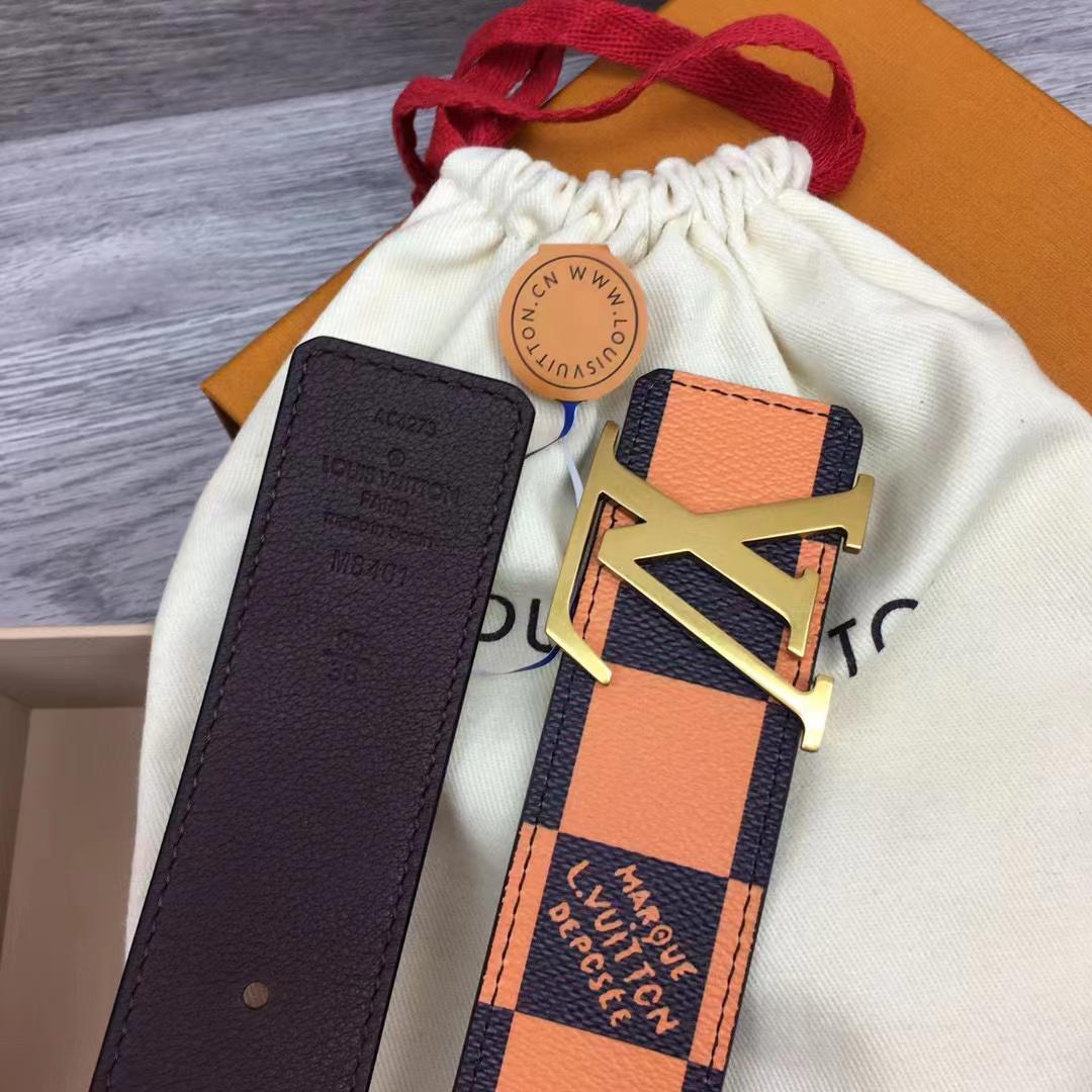 Louis Vuitton LV Initiales 40mm Reversible Belt     M8461U - 