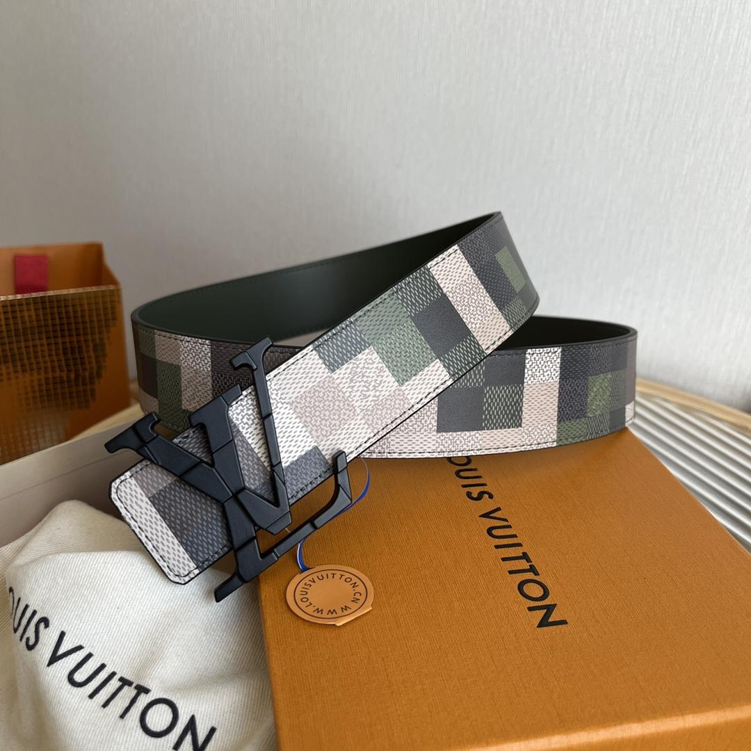 Louis Vuitton LV Mega Pixel 40mm Reversible Belt - 