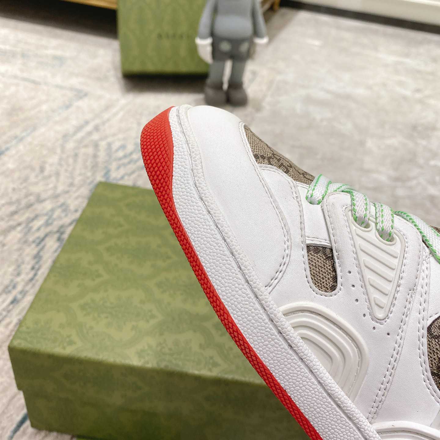 Gucci Basket Sneaker  - 