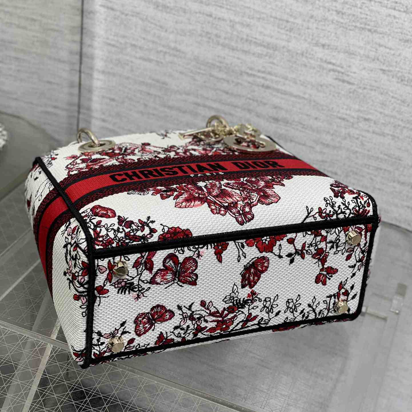 Dior Medium Lady D-Lite Bag - 