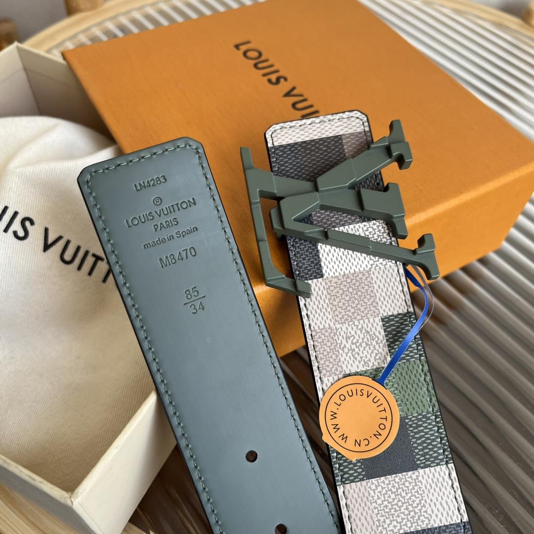 Louis Vuitton LV Mega Pixel 40mm Reversible Belt   M8470V - 